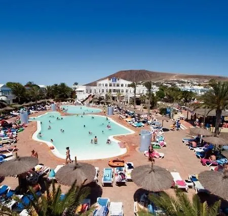 Hl Paradise Island 4*