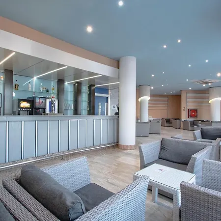 Hl Paradise Island 4*