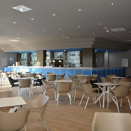 Hl Paradise Island 4*