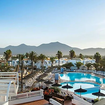 Hl Paradise Island 4*