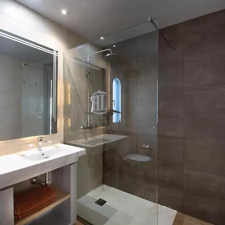 Hl Paradise Island Hotel 4*