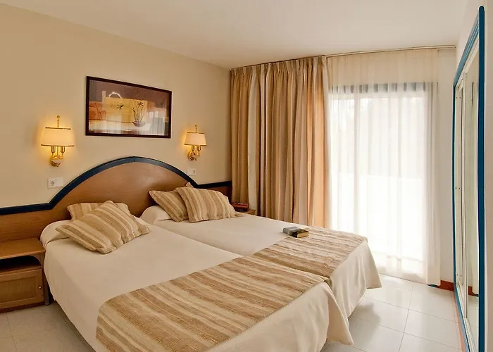 Hl Paradise Island Hotel 4*