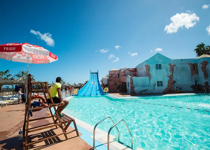 Hl Paradise Island 4* بلايا بلانكا