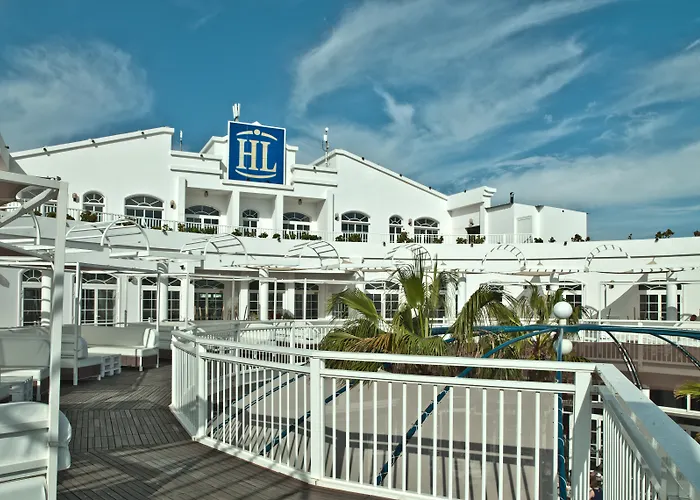 Hl Paradise Island فندق