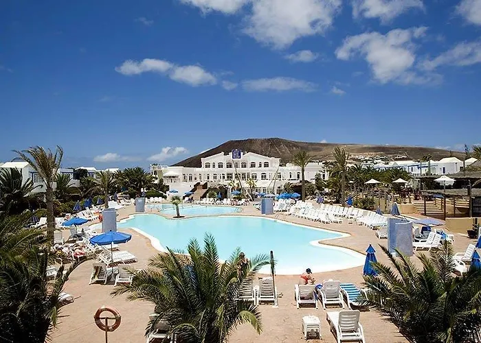 Hl Paradise Island 4* بلايا بلانكا