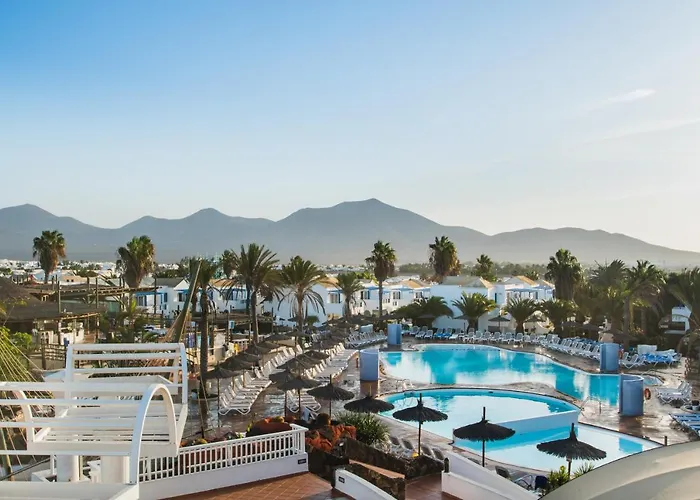 Hl Paradise Island بلايا بلانكا